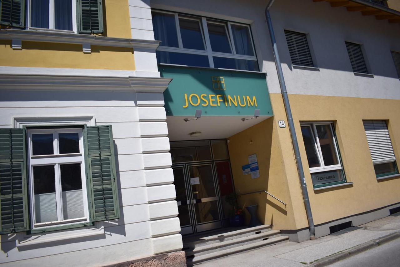 Fruehstueckspension Josefinum Guest house *